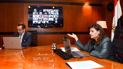 سها جندي: حل كافة المسائل العالقة الملبية لطموحات واحتياجات المصريين بالخارج