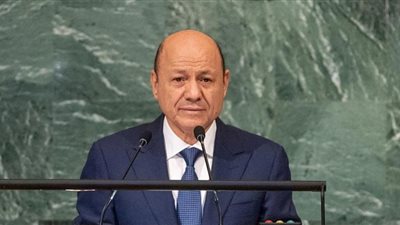 اليمن وفلسطين يبحثان جهود إحلال السلام بالمنطقة