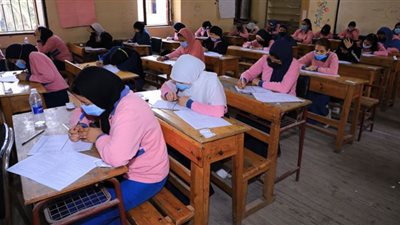 الانتهاء من مواصفات الورقة الامتحانية للثانوية العامة
