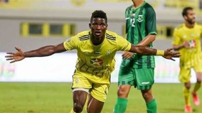 الأهلي يقترب من التعاقد مع مهاجم غيني