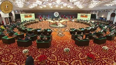 أهمية مشاركة الرئيس السيسي في قمة الجزائر