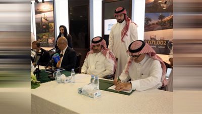 توقيع اتفاقية بين السعودية واليونسكو لإنقاذ أكبر قصر طينى فى العالم