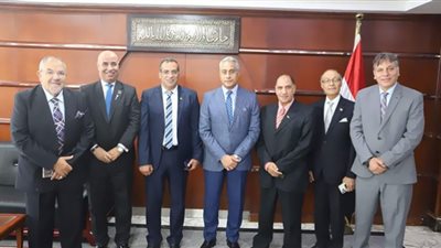 الاتحاد العام للمصريين في الخارج يكشف عن عدد العمالة المصرية بدول الخليج