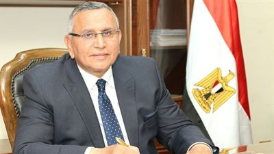 الوفد يشكل لجنة مؤقتة لإعادة تشكيل لجان المراكز والأقسام بالجيزة