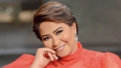 شيرين عبدالوهاب تصرخ فوق السرير الأبيض.. اخرجوني من المستشفى (شاهد)