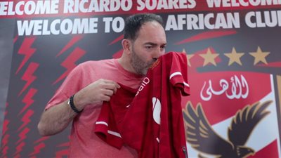 وكيل سواريش يكشف تفاصيل الشرط الجزائي في عقده مع الأهلي