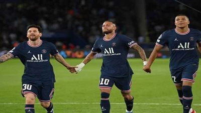 ميسي يقود تشكيل باريس سان جيرمان أمام يوفنتوس