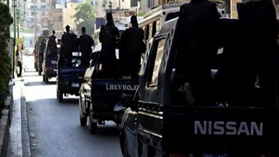 مصادرة 130 فرد خرطوش و251 قطعة سلاح معدني