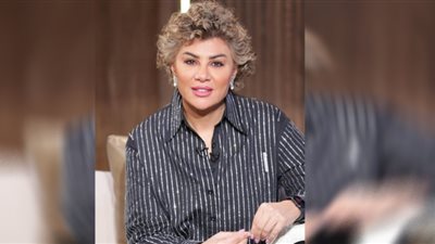 مفيدة شيحة تطل بالتايجر وحجز الزمرد يزيد من أناقتها