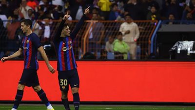 تقدم مريح لـ برشلونة أمام ريال مدريد في الشوط الأول بـ السوبر الإسباني