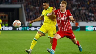 نانت بقيادة مصطفى محمد يواجه أولمبياكوس في الدوري الأوروبي