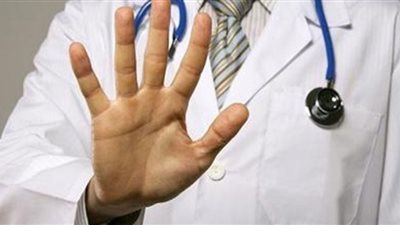 الاعتداء على المنشآت الصحية والأطباء.. عرض مستمر