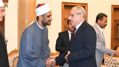 مبادرة الأزهر الشريف تجُوب كليات جامعة قناة السويس