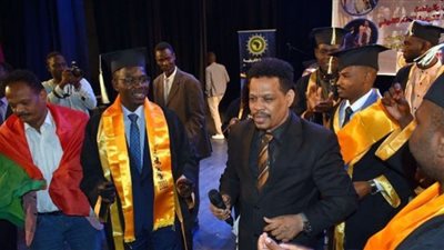 السودانيون يحتفلون بتخريج طلاب من الجامعات المصرية