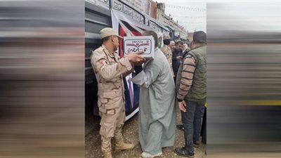 800 كرتونة من سلع تحيا مصر الغذائية بنصف الثمن في الشرقية