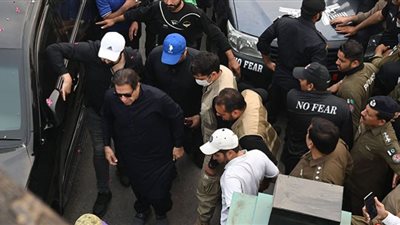 الانتخابات الرئاسية تضع عمران خان في مرمى نيران الاغتيال