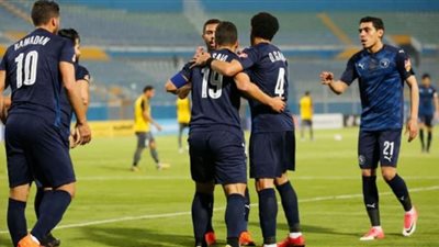 عبد الله السعيد يقود تشكيل بيراميدز أمام الزمالك