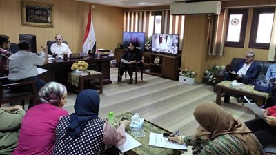 صحة الدقهلية تبحث خطط تطوير المنظومة الصحية