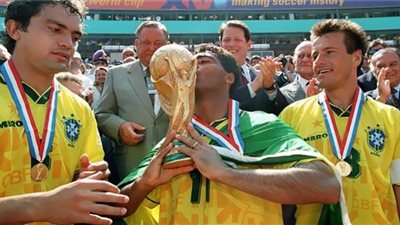 منتخب البرازيل صاحب الأرقام القياسية في تاريخ كأس العالم