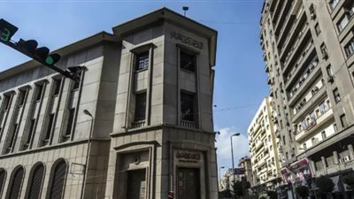 تدبير 2 مليار دولار للمستوردين رقم مهم.. أستاذ استثمار يوضح