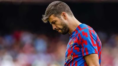 بالأرقام.. مسيرة بيكيه الكروية مع الأندية والمنتخب الإسباني