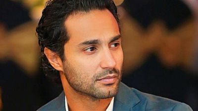 كريم فهمي يكشف موعد طرح الإعلان الرسمي لـ «أنا لحبيبي»