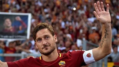 تركي آل شيخ يعلن تواجد توتي فى كأس موسم الرياض