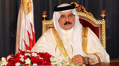 ملك البحرين يدعو روسيا وأوكرانيا بإنهاء الحرب وبدء المفاوضات