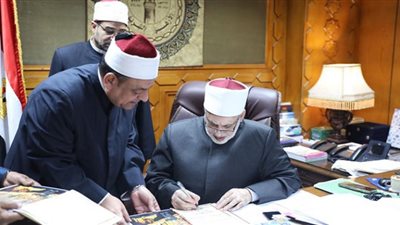 وكيل الأزهر يعتمد نتيجة الدور الثانى لشهادات القراءات