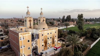 إقامة أول صلاة بكنيسة قرية فاو شمال قنا