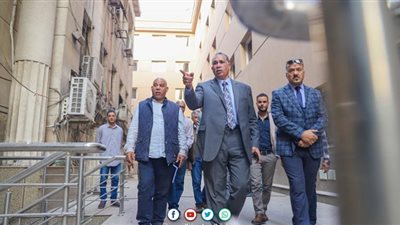 نقيب المحامين يتفقد مبنى النقابة العامة ويعقد اجتماعًا مع مديري الإدارات