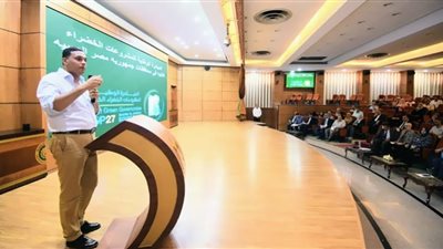 محافظ الدقهلية يفتتح الندوة التعريفية لمبادرة المشروعات الخضراء الذكية