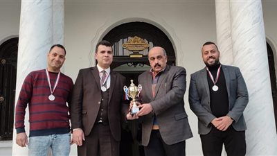 فوز فريق تنس الطاولة بالجيزة بكأس بطولة دوري المصالح الحكومية