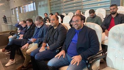 فيتوريا وميكالي في مباراة الأهلي وسموحة