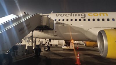 مصر للطيران تستقبل أولى رحلات شركة Vueling الإسبانية