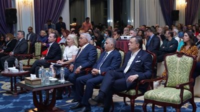 وزير الآثار يشارك في محاضرة حواس باحتفالات مقبرة الملك توت