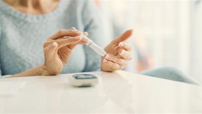 علامة رئيسية تصيب فمك تدل على إصابتك بمرض السكري