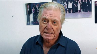 حسين فهمى يكشف معايير اختيار المكرمين بمهرجان القاهرة السينمائى