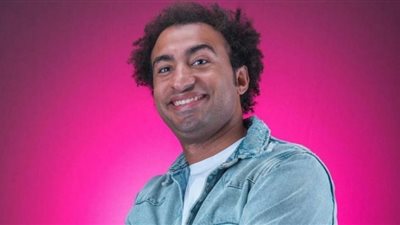 علي ربيع يروج لأغنيته الجديدة 