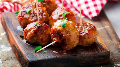 تحضير كرات الدجاج المشوى بالصويا صوص بنكهة المطبخ الآسيوى