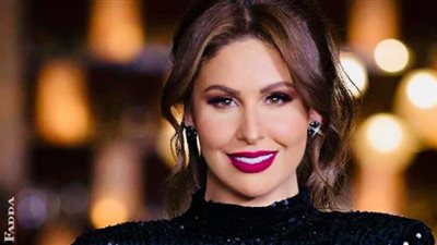 مي سليم بإطلالة جديدة في عيد ميلادها (شاهد)