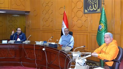 الإسماعيلية: تذليل كل العقبات أمام أصحاب الورش بالمجمع الحرفي