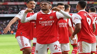 مايكل أرتيتا يعلن تشكيل أرسنال الرسمي لمواجهة تشيلسي