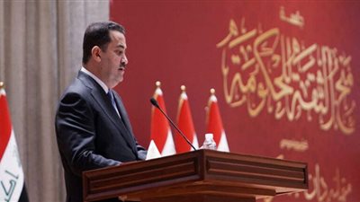 السوداني يحيل الكاظمي في العراق ووزراء حكومته إلى التقاعد
