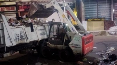 رفع 325 طن قمامة وأتربة من شوارع وميادين المنصورة