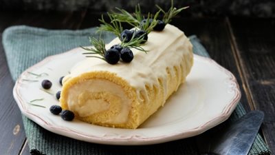 طريقة عمل سويسرول بالكريمة الهشة