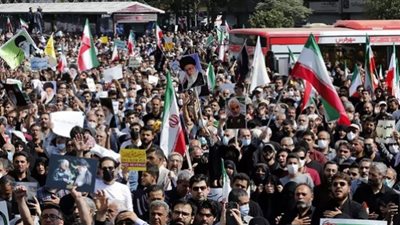 اندلاع العنف في شمال إيران والشرطة تطلق الذخيرة الحية