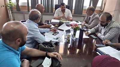 مسؤول بالري يتابع مجهودات إدارة المياه بسيوة