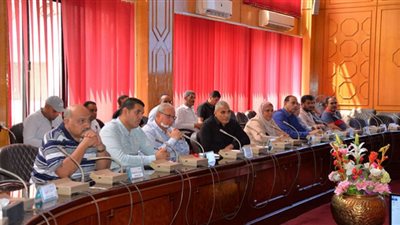 نائب محافظ الإسماعيلية يتابع الموقف التنفيذي لملف تقنين الأوضاع