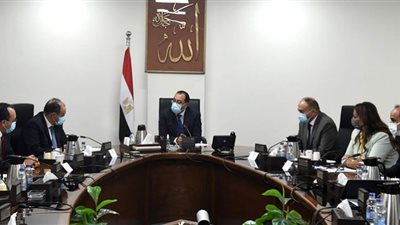 تكليفات رسمية بتوفير مستلزمات الإنتاج للمصانع بالتنسيق مع الوزارات